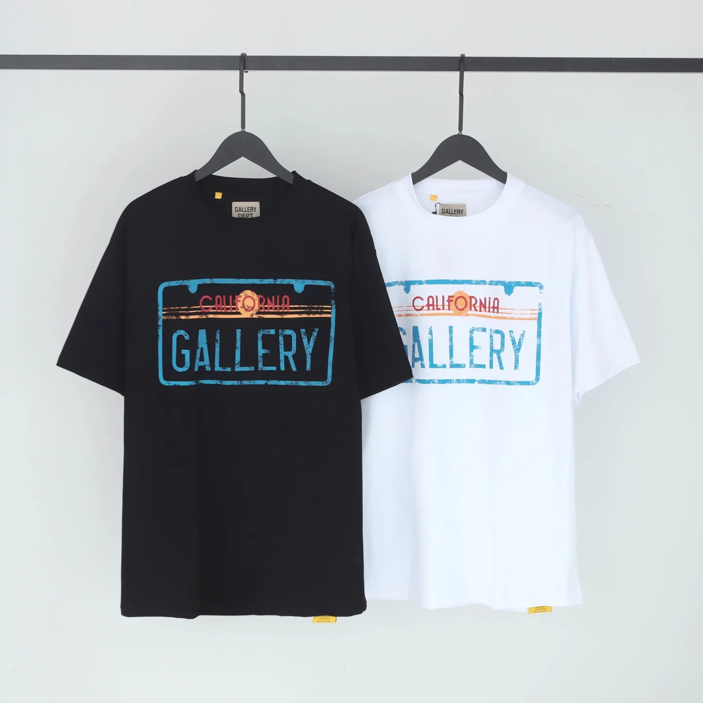GALLERY.DEPT new summer short-sleeved model number: D3312P104 color: black white code number: S M L XL